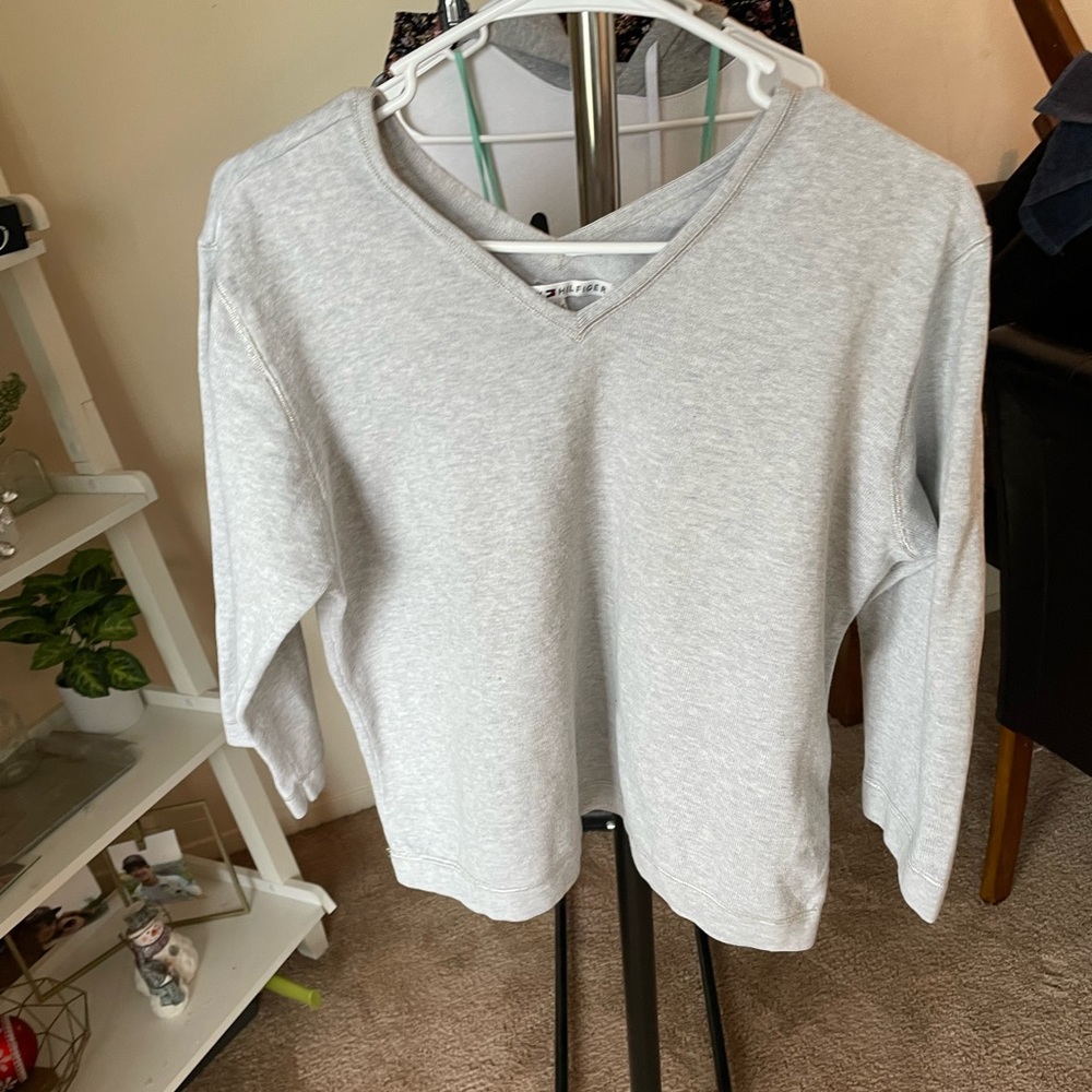 Grey Tommy Hilfiger sweater XL
